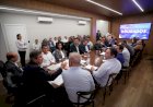 No MS Ativo, Marçal Filho pede a Riedel recapeamento de todas as ruas de Dourados