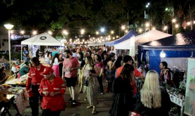 Festop começa com shows gratuitos e muita gente na Praça Antônio João
