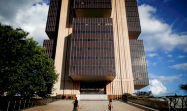 Para economistas, BC deve manter juros a 13,75% em 1ª reunião após marco fiscal