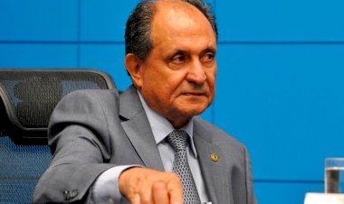 Zé Teixeira atende demandas de Paranhos e Itaporã