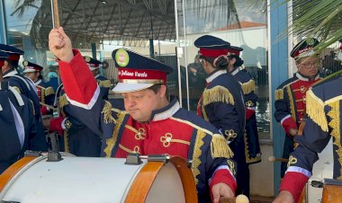 Com emenda de Neno Razuk, Associação Juliano Varela compra instrumentos para Banda Down Rítmica