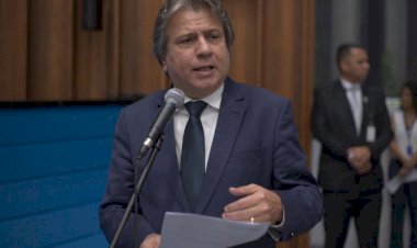 Governador sanciona lei de Caravina que proíbe construção de rodovias sem acostamento