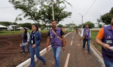 Equipe do CCZ vistoria Parque Antenor Martins antes da 1ª Festa da Páscoa