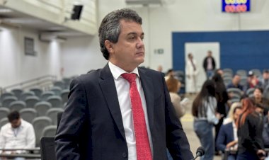Câmara aprova projeto de Landmark que leva banho, higiene e acolhimento a quem mais precisa