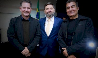 Renato Câmara participa de posse da ACED e reforça apoio ao setor empresarial de Dourados