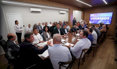 No MS Ativo, Marçal Filho pede a Riedel recapeamento de todas as ruas de Dourados