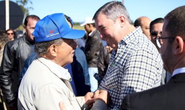 Deputado Zé Teixeira entrega R$ 3,5 milhões em emendas