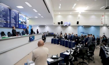 Votação sobre veto do 'Ar no Busão' desafia 21 vereadores que foram a favor do projeto