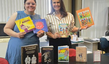 Escritores sul-mato-grossenses entregam 900 livros para bibliotecas do Estado