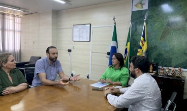 PROFESSOR JUARI SE DESTACA NA DEFESA DOS PROFESSORES CONVOCADOS