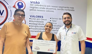 Ceia recebe doação do ‘Troco Solidário’ do ABV Grupo