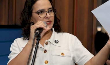 Gleice Jane cobra explicações do Governo de MS sobre atraso em repasses consignados e convocações de professores concursados