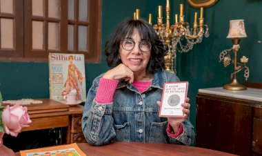 Dia Mundial da Poesia terá celebração em noite de música e versos da multiartista Goretti di Moura