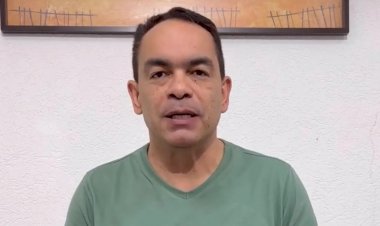 Denunciado por ex-amante, ex-secretário é obrigado a entregar armas na delegacia