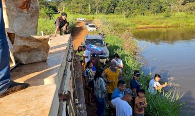 De forma inédita, Prefeitura solta 1 tonelada de peixes nas lagoas da Reserva Indígena