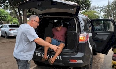 Mesmo após prisão recente, suspeito volta a agir e é flagrado dentro de imóvel em Dourados