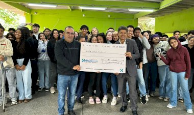 Deputado Rinaldo entrega emenda de R$ 30 mil para escola estadual em Campo Grande