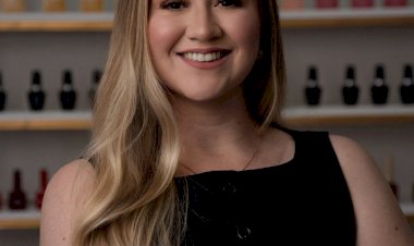 Manicure especialista em blindagem com esmaltação em gel representa Campo Grande em competição internacional de unhas