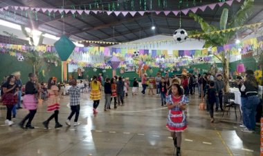 Ceia promove festa junina para crianças e adolescentes