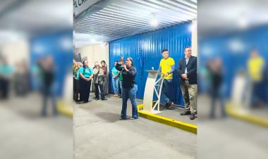 Vereadora toma microfone e é vaiada durante inauguração da Casa do Artesão em Nova Alvorada do Sul