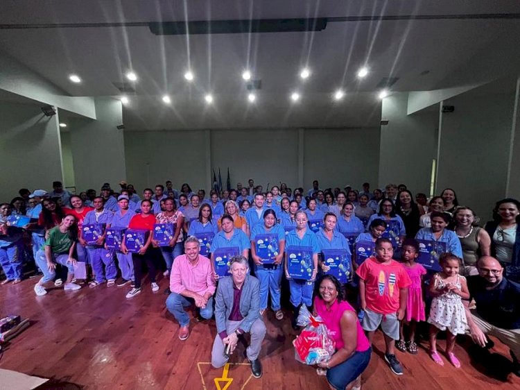 Servidores da UFGD entregam cestas natalinas a colaboradores terceirizados em evento solidário Inbox