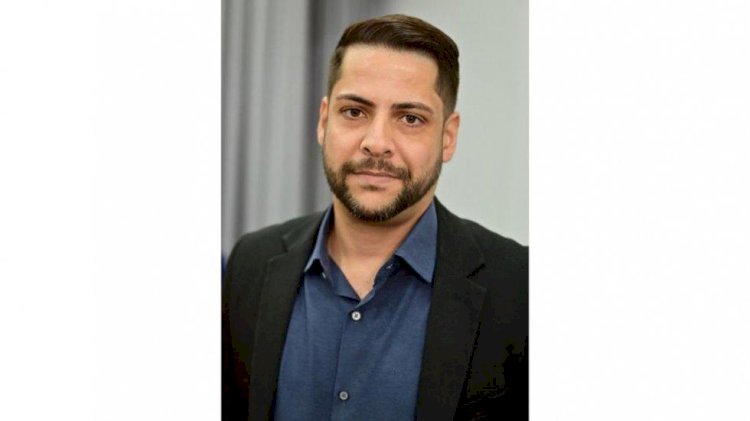 João Paulo dos Santos deixa a direção do DETRAN para assumir a Secretaria de Planejamento; Natália Trevizan é cotada para o cargo