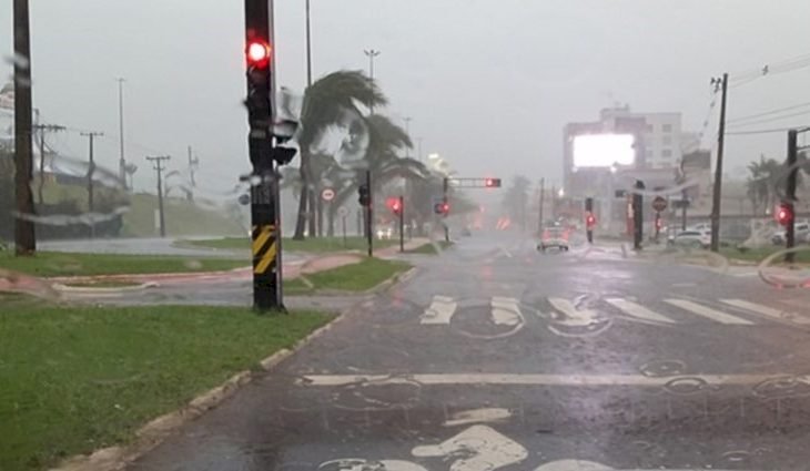 Fim de semana terá calor intenso e chance de pancadas de chuva