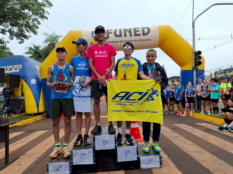 1ª Corrida da Páscoa mobiliza atletas em Dourados na prova que teve percurso de 5 quilômetros