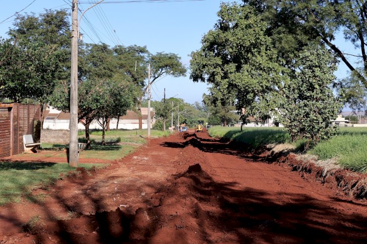 Prefeitura lança terceira frente de asfalto em menos de uma semana