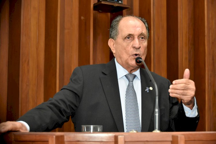 Zé Teixeira reforça pedido por lombadas eletrônicas em Deodápolis