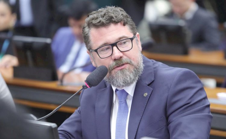 Marcos Pollon convoca ministros para explicarem sobre operação sigilosa para trazer ao Brasil ex-primeira-dama do Peru