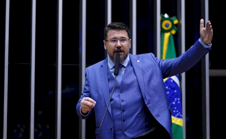 Marcos Pollon cobra explicações da PF sobre denúncias de fraude na prisão de ex-assessor de Jair Bolsonaro