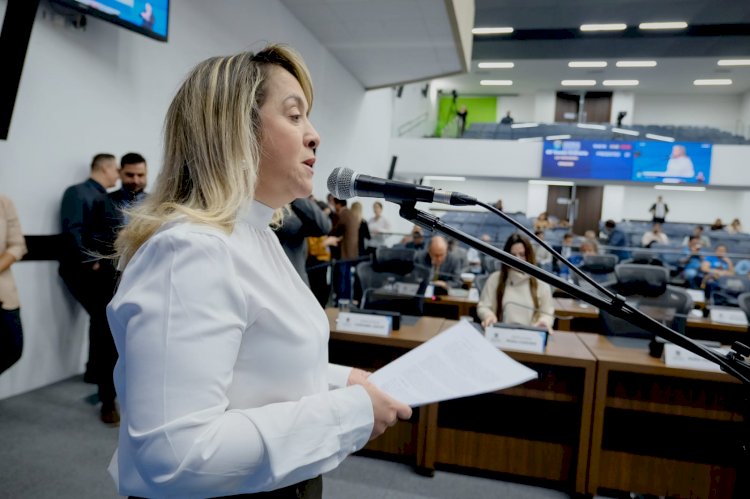 Ampliação do recapeamento em Dourados é proposto por Lia Nogueira