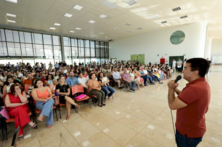 Prefeitura empossa servidores aprovados em concurso público realizado em 2023