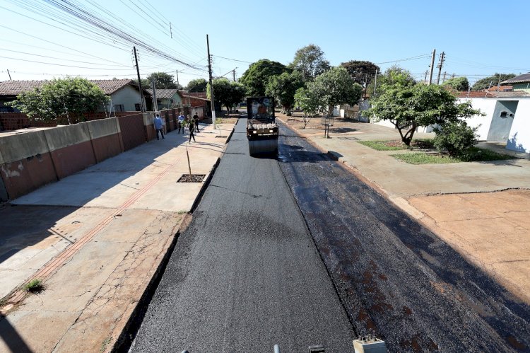 Prefeitura leva recapeamento ao Flórida II e melhora acesso ao Parque Antenor Martins