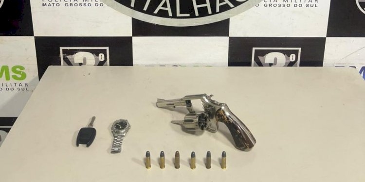 Homem é preso por porte ilegal de arma de fogo no Centro de Dourados