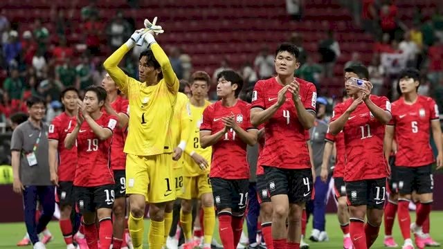 Coreia do Sul vira contra a Tchéquia e estreia com vitória na Copa do Mundo