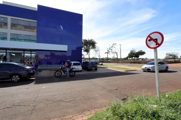 Prefeitura implanta mão única em ruas na Vila Industrial para melhorar trânsito em área escolar